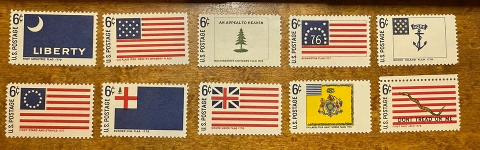 US Stamps Scott 1345-54 6c Historic Flag Series single set of 10 M/NH Fresh - Image 1 of 1