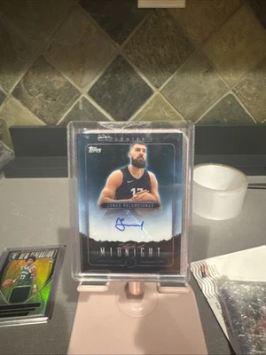 2023-24 Topps Midnight - Stroke of Midnight Autographs Jonas Valanciunas  - Image 1 of 2