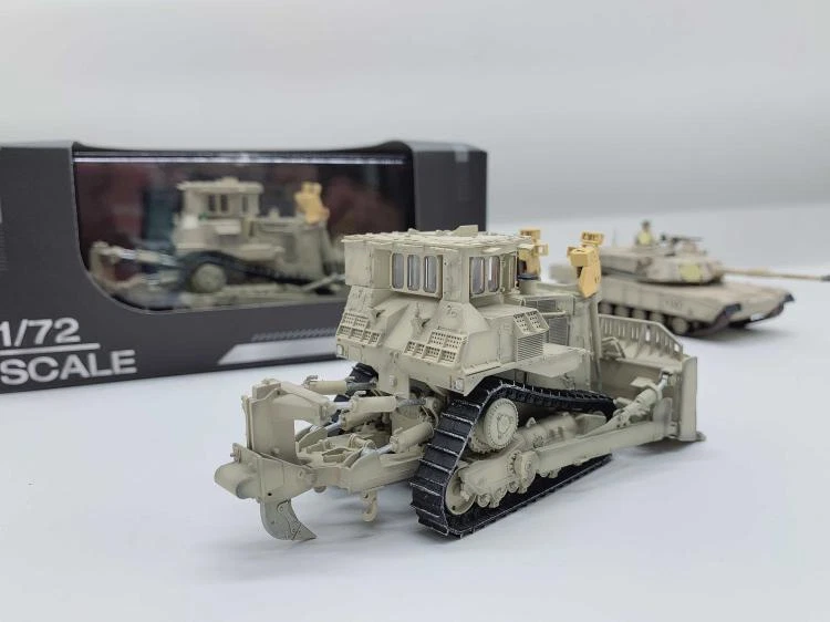 1/72 Scale 75021 US D9R Armored Bulldozer Teddy Bear Finished Model - Image 1 of 4