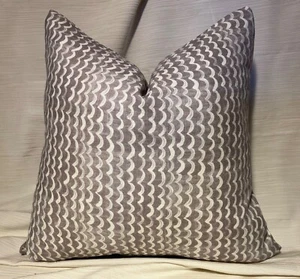 20”sq Blithfield LEE JOFA Camden Lavender Hand Print Linen Custom Pillow Cover - Picture 1 of 22