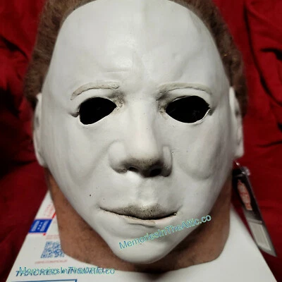 Trick or Treat Studios Halloween 2 Michael Myers Halloween Costume Deluxe Mask - Image 1 of 4