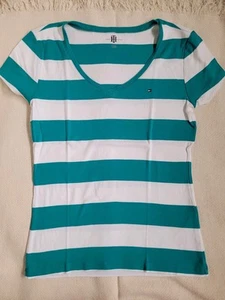 Tommy Hilfiger Damen T-Shirt Shirt fester Stoff Größe M NEU UNGETRAGEN - Bild 1 von 3