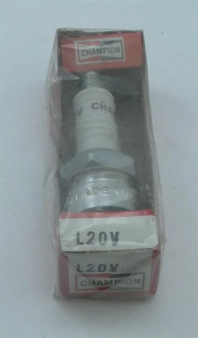 Champion 837-1 L20V Spark Plug Pack of 4 - Image 1 of 1