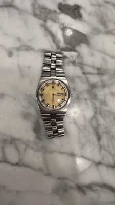 Tissot PR516 mens wristwatch steel case automatic run but need service Asis - Image 1 of 4