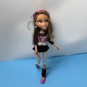 Bratz Star Singerz Yasmin Puppe mit Outfit & Zubehör 2001 MGA. B1 - Bild 1 von 9