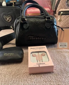 Borsa Juicy couture semi charme liquirizia mini auricolari JC omaggio - Foto 1 di 17