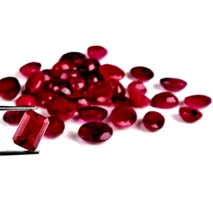 Natural Red Ruby Loose Gemstones Faceted Mix Cut Red Ruby 5 pes - Picture 1 of 6
