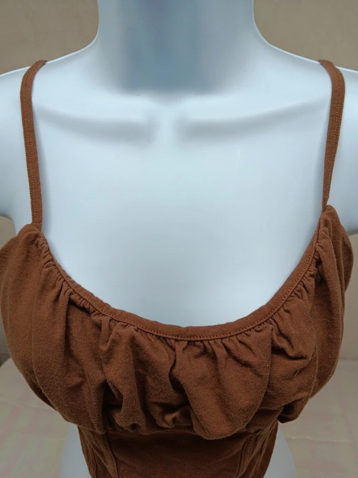 HOLLISTER WOMENS LARGE BROWN SPAGHETTI STRAP CROPPED TANK TOP - Image 1 of 4