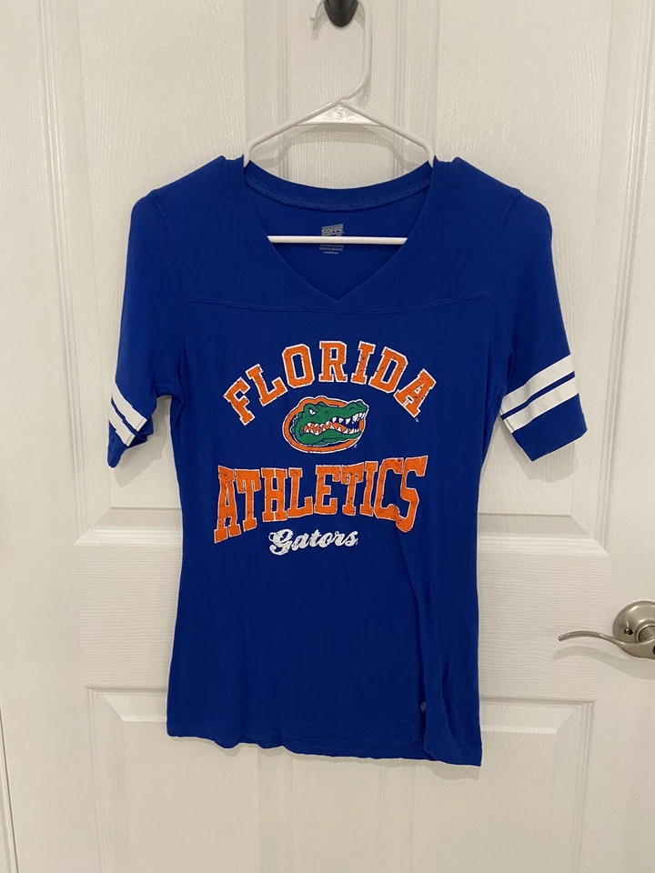 Camiseta suave de fútbol americano Florida Gators para mujer ajustada con cuello en V manga corta S/M Foto 1 de 3