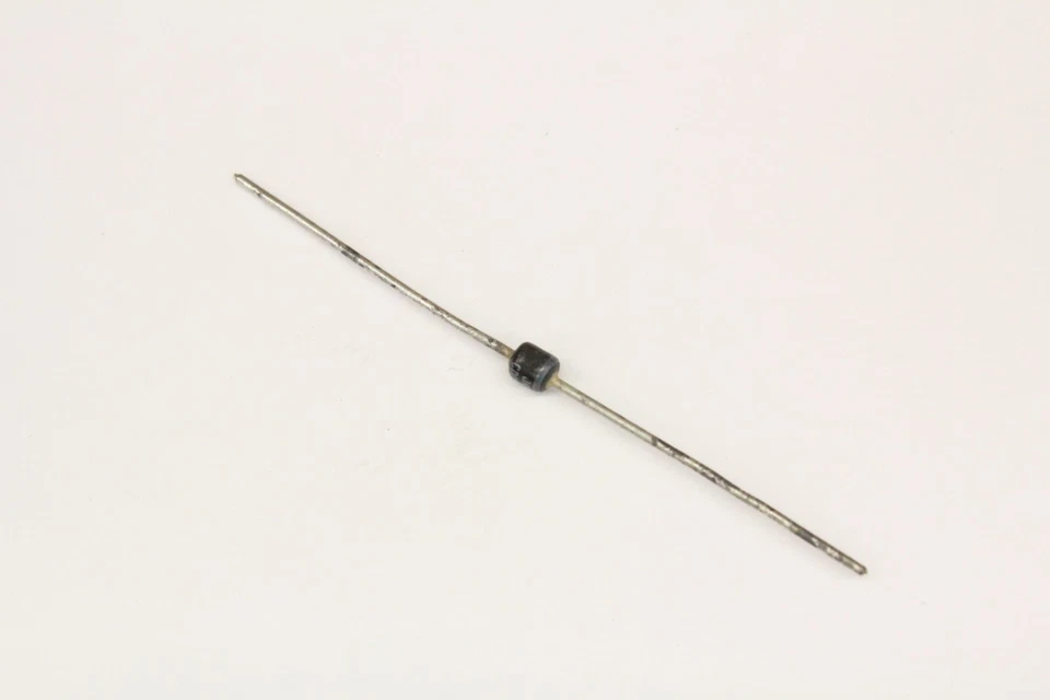 LOT OF TEN   JANTX1N5811 SEMTECH - Image 1 of 1