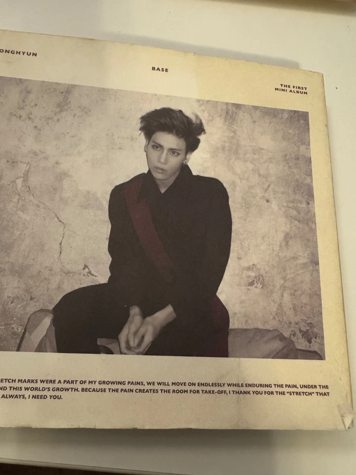 Álbum Jonghyun BASE (1er mini álbum, versión vino) Foto 1 de 1