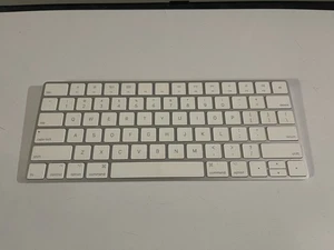 Apple Wireless Magic Keyboard Model A1644 Tested And Working No Cable Included - Picture 1 of 7