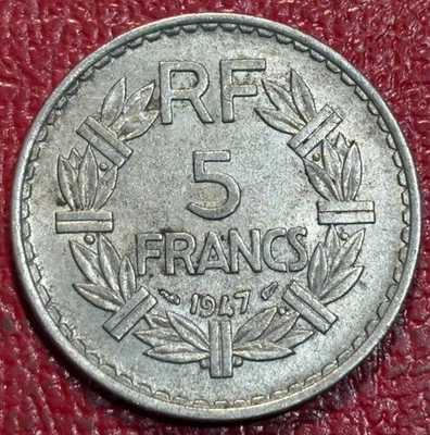 MONEDA DE 5 FRANCOS FRANCIA 1947 DE ALTA CALIDAD - 560 SEP Foto 1 de 2