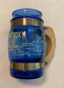 Vintage Kentucky Fass Becher Glas Holzgriff Sammler Souvenir Derby Campton - Bild 1 von 14