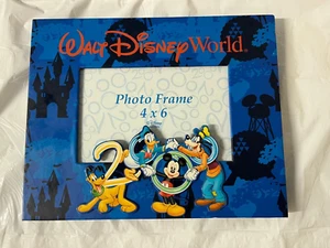 2000 Walt Disney World Mickey Mouse Donald Duck & Goofy Picture Frame 4 x 6 - Picture 1 of 2