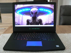 Notebook Gamer Alienware 15-R3, 15,6 Zoll, i7, Win11 - Bild 1 von 17