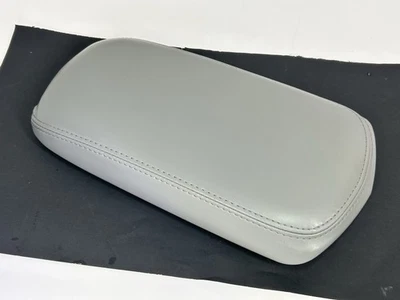 ✅Reposabrazos Chrysler Sebring 2007-2010 tapa consola central cuero deslizante OEM (gris) Foto 1 de 4