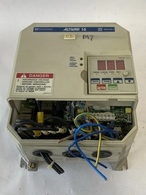 TELEMECANIQUE / SQUARE D ATV16U18N4 / 1HP/0.75KW/400..460VAC 3PH FREQUENCY DRIVE - Image 1 of 4