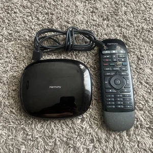 Logitec O-R0004 Harmony Smart telecomando e hub O-R0004 815-000100 usato - Foto 1 di 6