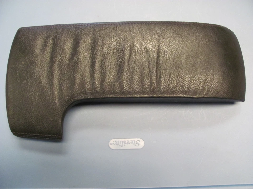 REPOSABRAZOS MERCEDES-BENZ W220 S430 S500 2000 2001 2002 2003  Foto 1 de 1