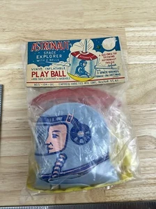 Bola de vinilo inflable Astronaut Space Explorer Emperatriz variedades MFG CORP Japón - Imagen 1 de 9