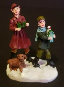 Crosslight Villaggio di Natale Madre Bambino Regali Cane Come Lemax Dept 56 - Foto 1 di 9