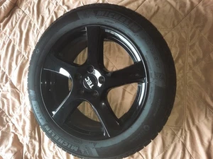 Winterreifen auf Alufelgen. Michelin Alpin 6 - Bild 1 von 4