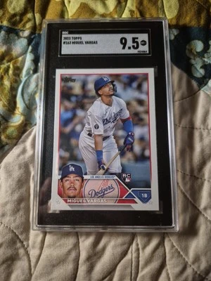 2023 Topps Series One Miguel Vargas Rookie CGC 9.5 #163 LA Dodgers/White Sox - Image 1 of 2