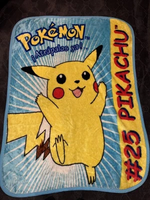 Manta de Peluche De Colección San Marcos Pokemon Pikachu Nintendo Bebé Acrílico Amarillo México Foto 1 de 4