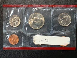 1987 Denver Mint Uncirculated Coin Set - Picture 1 of 2