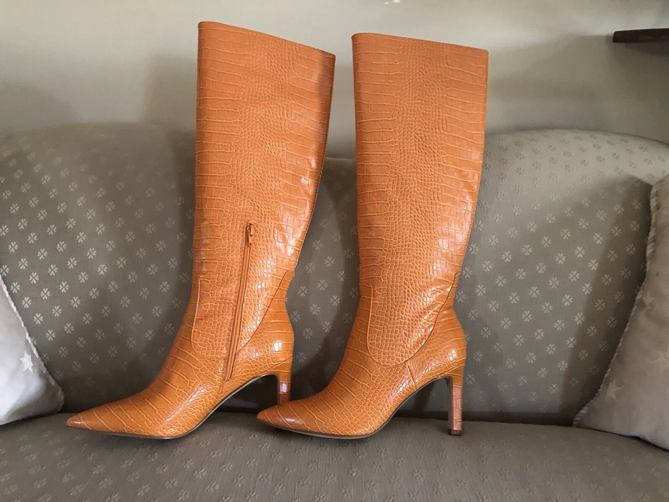 Botas Nine West Albaricoque Cocodrilo Repujado Tacón Medio Hasta Rodilla Cremallera Lateral Talla 10 M  Foto 1 de 4