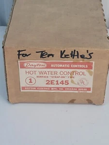 DAYTON 2E145 HOT WATER CONTROL NEW IN BOX e19r - Picture 1 of 1