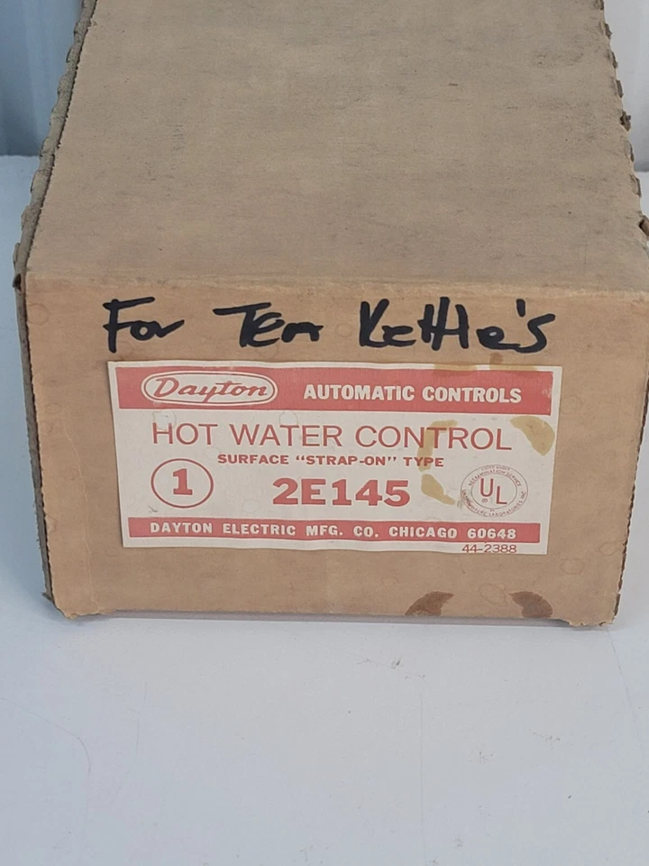 DAYTON 2E145 HOT WATER CONTROL NEW IN BOX e19r - Image 1 of 1