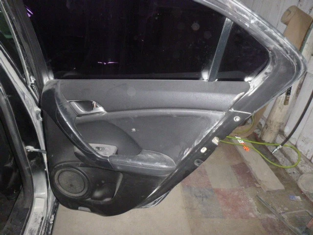 Panel interior de puerta trasera derecha usado se adapta a: Acura Tsx 2010 grado A Foto 1 de 4