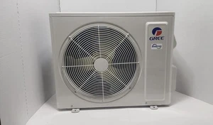 GREE 9,000K BTU Mini Split Unit - NEW in box with WiFi - Picture 1 of 3