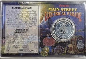 Disneyland Main Street Electric Parade Light Magic .999 Silbermünze im Etui - Bild 1 von 6