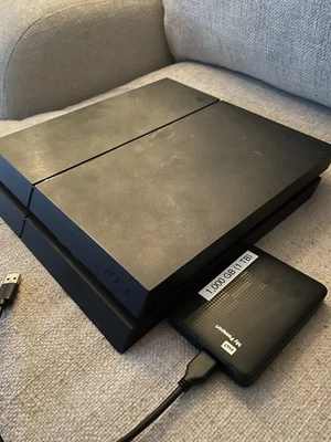 Sony PlayStation 4 1.5TB Negro Mod PS4 100+ Títulos 12.52 FW Foto 1 de 4