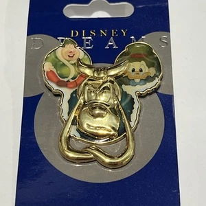 Disney Pin Trading Pin Goofy Christmas LE1000 LE 1000 New On Card MINT v24 - Picture 1 of 4