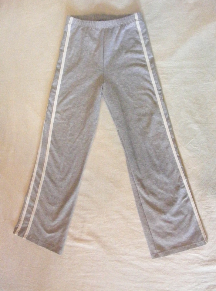 Vintage Baryshnikov 6900 Gray Child Small (6-7) Sweat Pants - Image 1 of 1