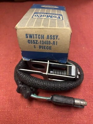 Interruptor de luz de freno Ford Thunderbird 1968 parte Fomoco # C5SZ-13480-A1 NUEVO DE STOCK Foto 1 de 3