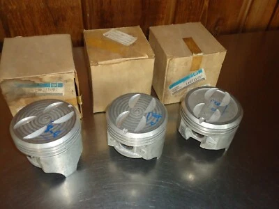 3) New NOS GM Engine Piston 6271097 Chevrolet Small Block Chevy 350 V-8 6271096 - Image 1 of 3