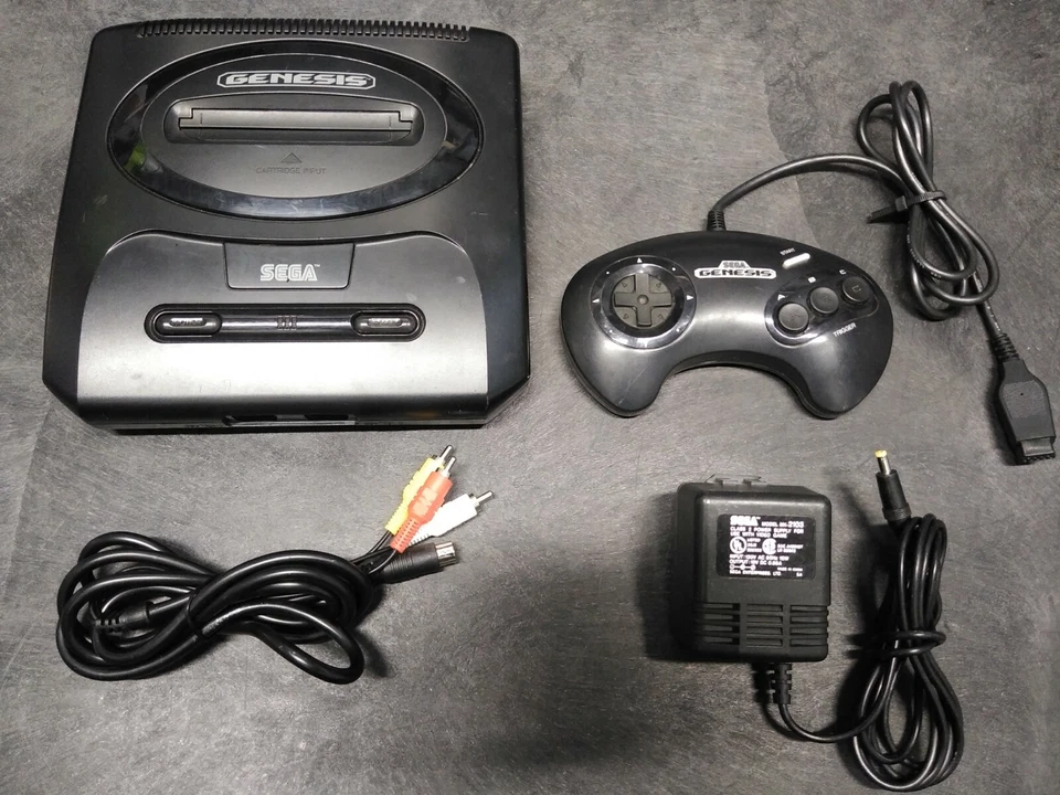 SEGA Genesis Model II System 2,  Console  Works perfectly!! - Image 1 of 1
