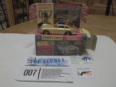 Corgi Model Club 261 - James Bond Aston Martin DB5 - Reproduction - Brand NEW - Image 1 of 4