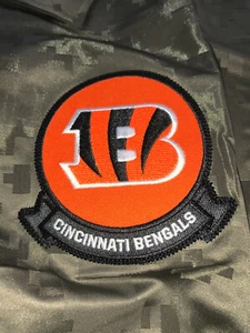 Nike Cincinnati Bengals Camo Salute Service Sideline FullSnap Lightweight JACKET - Picture 1 of 15