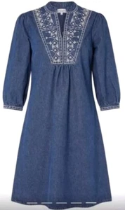 Monsoon Kiara besticktes kurzes Jeanskleid Größe 20 neu mit Etikett - Bild 1 von 7