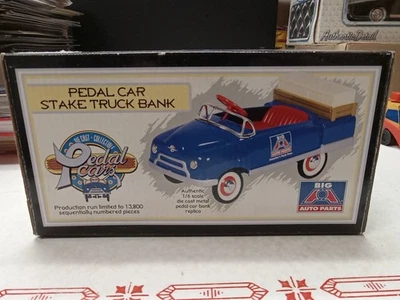 Die Cast Pedal Car 1:6 1948 BMC Stake Truck Bank Big A Auto Parts Crown Limited Foto 1 de 4