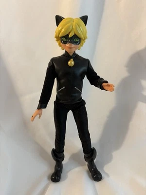 Figura de acción muñeca articulada Miraculous Ladybug CAT NOIR 11" Zag Bandai Foto 1 de 4