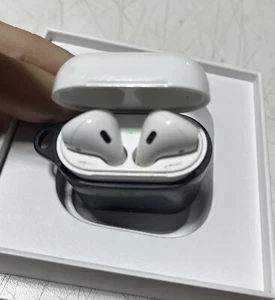 Used Apple AirPods 2nd Gen Earbuds with Charging Case White AS-IS READ DESCRIPTI - Picture 1 of 8