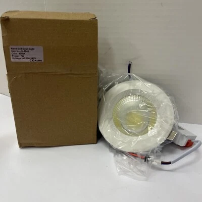 Bombilla LED redonda empotrada con panel de techo Foto 1 de 4