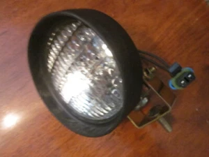 Military Back Up Light 24 v 4 ¾” Water Proof M923 M35A2 D1402130 - Picture 1 of 3